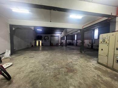 Corner 1.5 Sty Light Industrial Link Factory @ Klang Utama – High AMP
