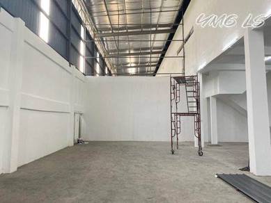 1.5 Sty Semi-D Factory for Rent – Selat Selatan, Pandamaran For Rent ~