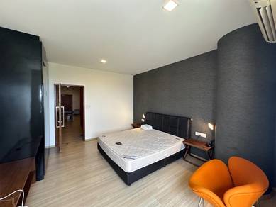 118 Island Plaza Suites (Fully Reno Furnish) 1Room - 600sf