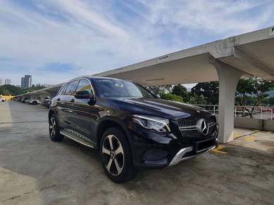Mercedes Benz GLC200 2.0 condition like new