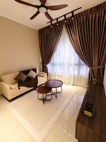 Quinn Actual Unit, 2 Bedrooms , Walking Distance to lrt