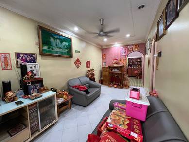 1-Storey Terrace, Taman Sungai Besi Indah, Seri Kembangan, well-kept