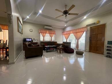 2 Storey Corner House Taman Bunga Melur Meru Klang