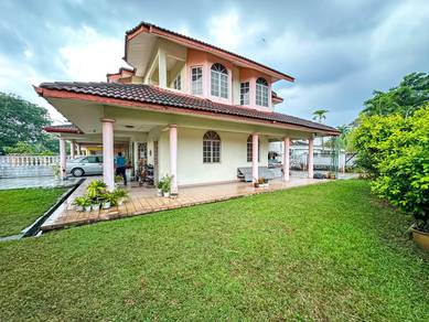 CORNER 2 Storey Terrace Jalan Pualam Seksyen 7 Shah Alam