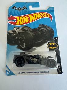 Batman ARKHAM KNIGHT BATMOBILE - Hot Wheel Car