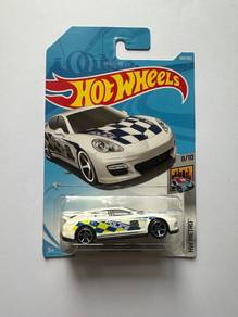 Car Porsche Panamera police polizei Hot Wheel