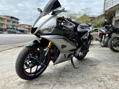Yamaha r25 250 Ninja 250 Cbr