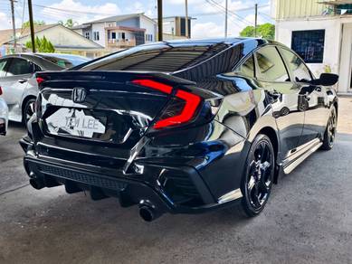 Honda CIVIC 1.8 BLACK WARRIOR (A)