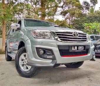 Toyota Hilux 2.5 G (A) TRD 4x4 Sportivo