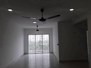 D'Cassia Setia EcoHill, Semenyih Kajang - Sebelah Lift dan Pool View