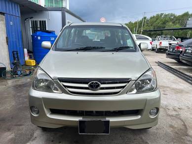 Toyota AVANZA 1.3 E (A) lady owner