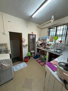 Taman Daya Jalan Pinang Low Cost Flat Low Floor 2beds Mount Austin