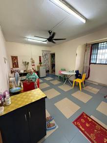 Taman Daya Jalan Pinang Low Cost Flat Low Floor 2beds Mount Austin