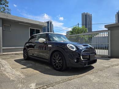 Mini COOPER S 2.0L F56 WHITE LEATHER COVER