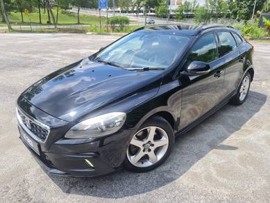 Volvo V40 2.0 CROSS COUNTRY 2.0 T5 Turbo Sporty