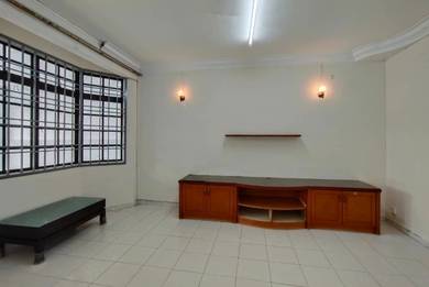 Taman Daya Setia indah Austin Dato Double Storey House For RENT