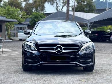 Mercedes Benz C200 AVANTGARDE (CKD) 2.0 (A)