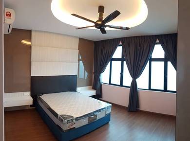 Sky Executive Suite @ Bukit Indah Luxury High-Rise Living 4bedrooms