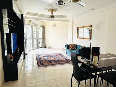 Zamrud Apartment, Old Klang Road, Kuala Lumpur. 3r2b1cp fully furnish