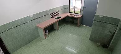 Can Full loan Renovated 2-Storey Medium Cost @ Taman Nusa Damai