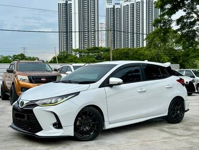 Toyota YARIS 1.5 E (A)