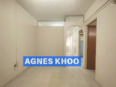 [Full Loan] Farlim Flat 4A, Renovated Low Floor, Semarak Api