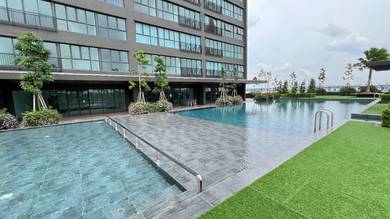 Summit @ Lagoon Residences,Senibong Cove (Corner Brand New Unit)