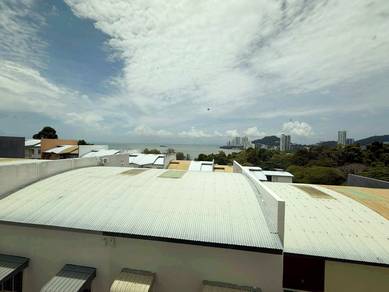 Modern 3-Storey Landed Home for Rent in Batu Ferringhi