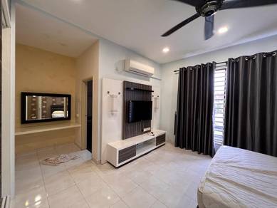 Jalan Seri Austin 6/x dato onn  4 Bed Fully Furnished setia indah Ciq