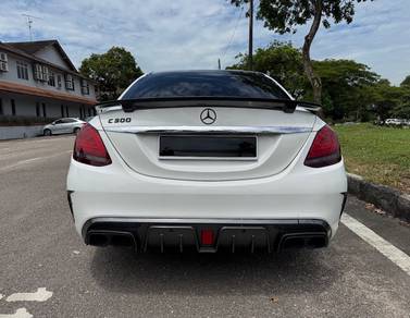 Mercedes Benz C300 2.0 AMG LINE (CKD) (A)