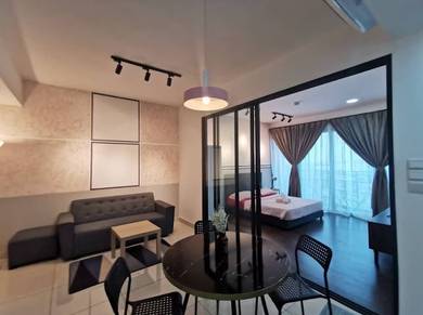 Almas Suites / Studio / Medini / Iskandar Puteri / Good condition