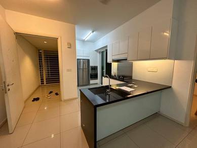 288 residency, partly furnished, 4room 3bath, kitchen, 1600sqfeet,