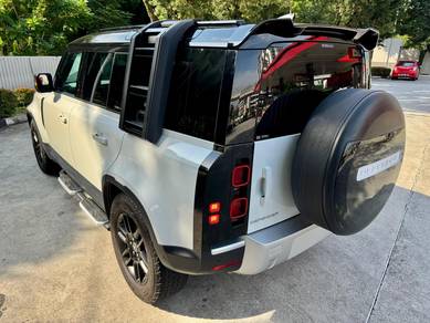 Land Rover DEFENDER 110S 2.0 P300 DG/METER 5A