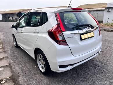 Honda JAZZ 1.5 E FACELIFT (A)