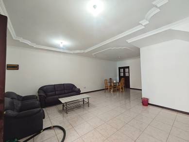 Jln song double storey house for rent