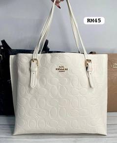 Bags & wallets
