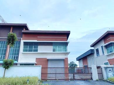 1.5 storey Semi-D Factory/ROI 5%/Tenanted/Freehold/Dato Onn/Kempas/CIQ