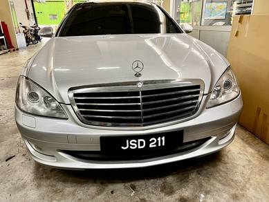w221