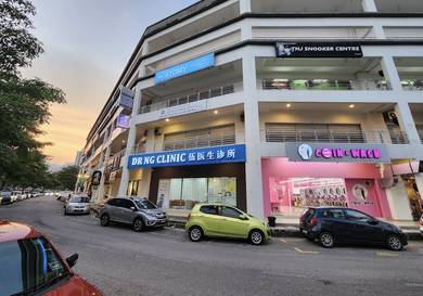 Golden Triangle 1_Shop 1480sf_Near Lift & Staircase_Traffic Lights