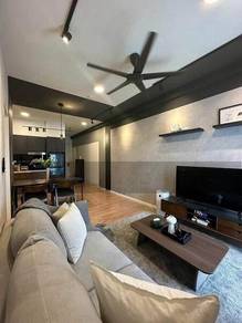 Freehold, Full Loan, Near Mall & MRT, High Rental! Up 8%Roi