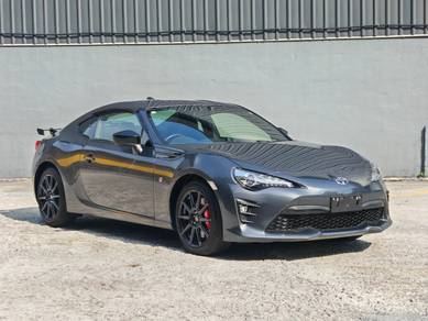 Toyota 86 GT 2.0 (A) ORI BREMBO GR SPORT RIM