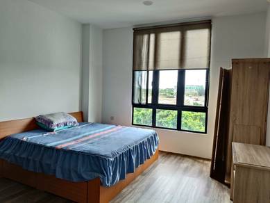FOR RENT, ROYAL OAK APARTMENT  Jalan Stutong  Size: 1324 sq ft