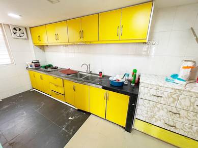 (KITCHEN + LIFT) Taman Topaz Apartment Dengkil (20 Mins KLIA SEPANG)