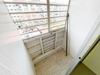 (KITCHEN + LIFT) Taman Topaz Apartment Dengkil (20 Mins KLIA SEPANG)