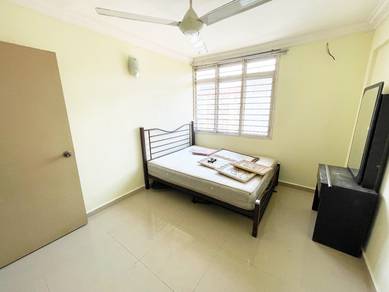 (KITCHEN + LIFT) Taman Topaz Apartment Dengkil (20 Mins KLIA SEPANG)