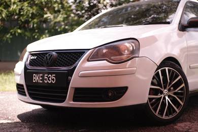 Volkswagen POLO 1.8 GTi (9n3) (M)