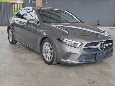 Mercedes Benz A250 2.0 SPORTS FACELIFT (A)