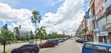 Mutiara Mas Ground Floor Endlot Corner Facing Mainroad Oppasite Mydin