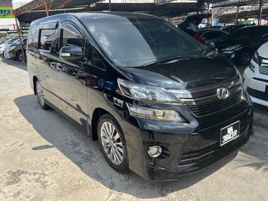 Toyota VELLFIRE 2.4 SUNROOF GOLDEN EYES