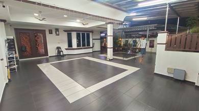 (Best Buy)Semi D House(40x85)Taman Menara Maju,Klang(Renovated)